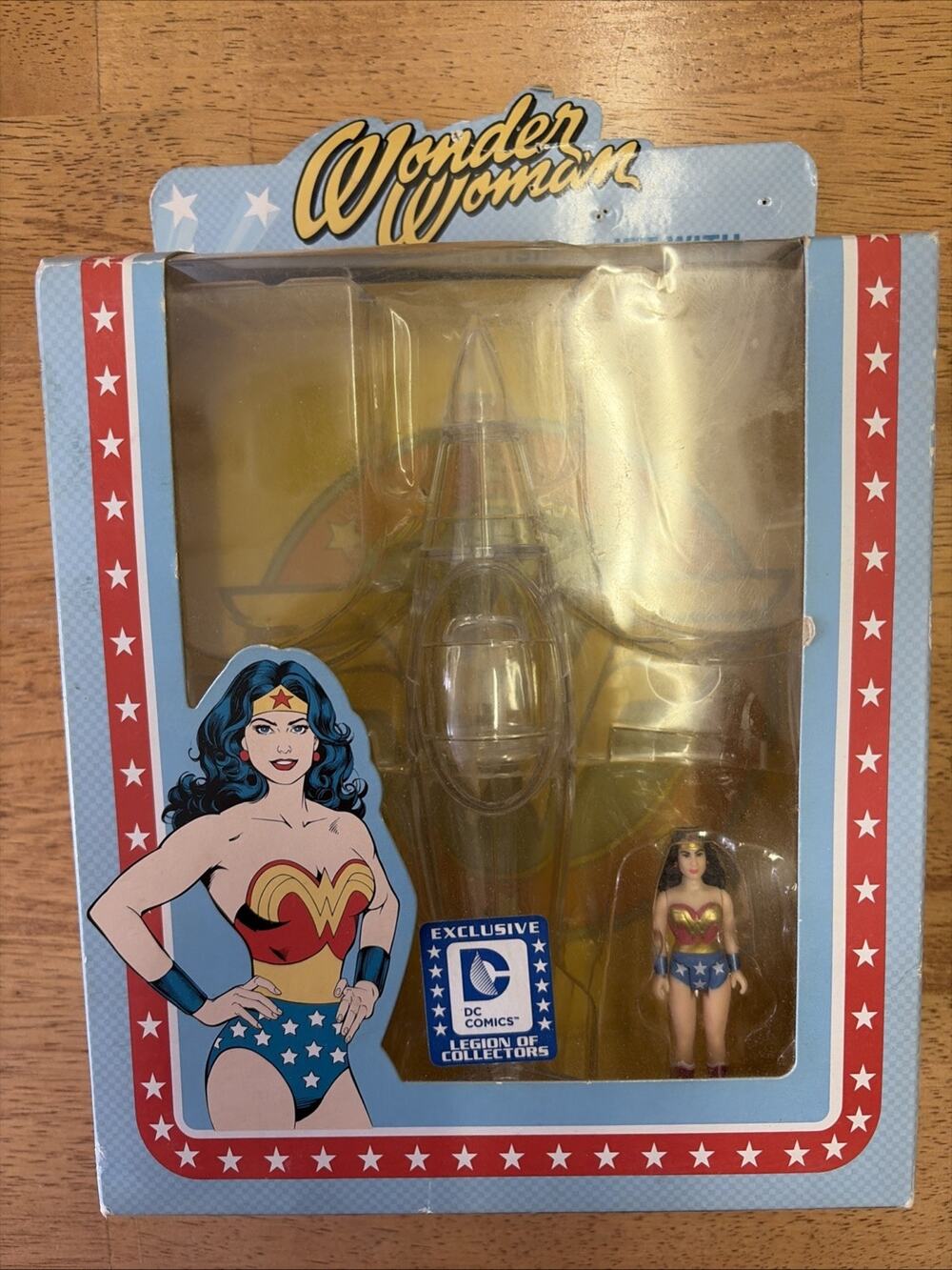 DC Comics Funko Wonder Woman Invisible Jet With Retro Mini Figure Exclusive 2016